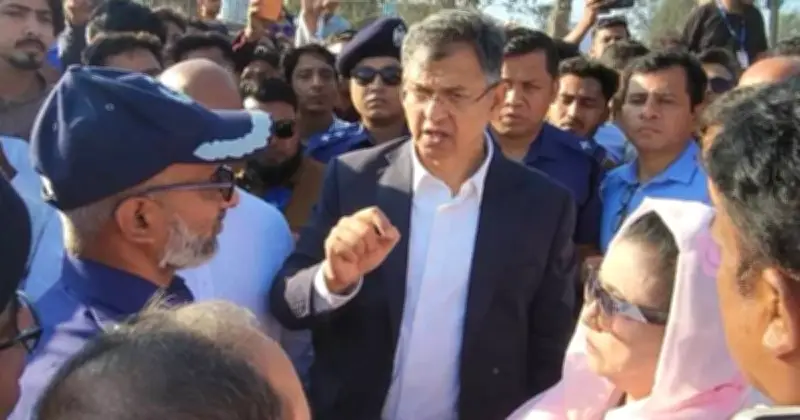 কক্সবাজার সৈকত স্থাপনামুক্ত রাখার নির্দেশ, স্বরাষ্ট্রমন্ত্রীর অনড় অবস্থান