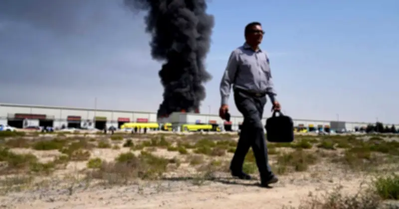 দুবাইয়ের আকাশে ইরান-ইসরায়েল যুদ্ধের ছায়া: অভিবাসীদের শহরে অনিশ্চয়তা