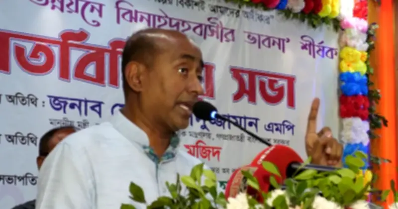 আইনমন্ত্রীর সতর্কবার্তা: রাজনৈতিক দুর্বৃত্তায়ন বন্ধ না করলে দরজা চিরতরে বন্ধ