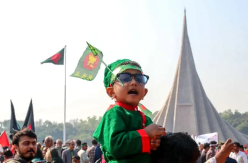 জাতীয়তাবোধ ও দেশপ্রেম: বাংলাদেশের পরিচয় নির্মাণে ঐতিহাসিক স্মৃতি ও প্রতীকের ভূমিকা