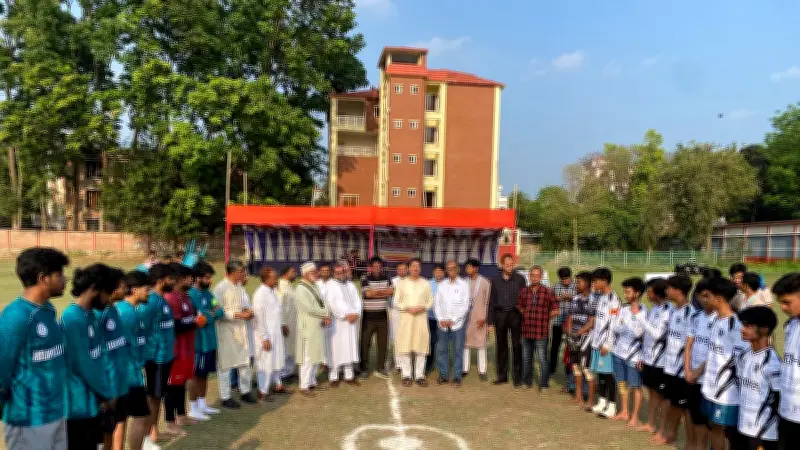 ফরিদপুর জিলা স্কুলে ঈদ পুনর্মিলনী: ফুটবল টুর্নামেন্ট ও কাওয়ালি নিয়ে স্মৃতির টানে মিলনমেলা