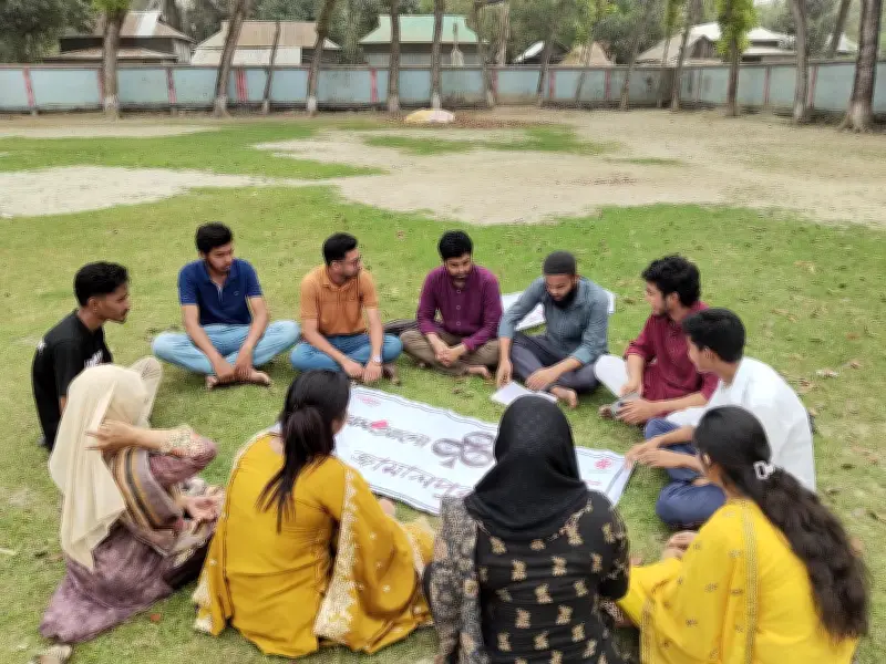 জামালপুর বন্ধুসভার পাঠচক্রে আলোচিত হলো হোসাইনের 'মেঘেদের দিন' উপন্যাস