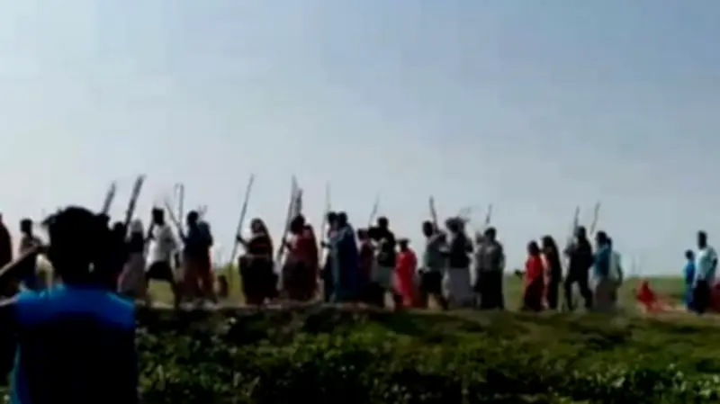 রাজনৈতিক সংঘাতে আহত ৩০, পেট্রোল পাম্প মালিকরা পুলিশ সুরক্ষা চান