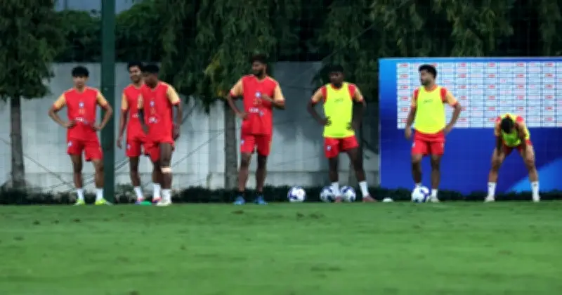 বাংলাদেশ ফুটবল দলের ভিয়েতনামে দ্বিতীয় দিনের অনুশীলন, বিশ্বনাথ ঘোষের প্রত্যাবর্তন