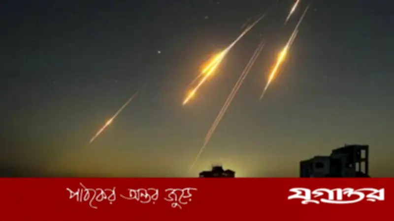 ইরানের ৭৭তম দফা হামলা: ইসরাইল ও মার্কিন ঘাঁটিতে ক্ষেপণাস্ত্র ও ড্রোন আক্রমণ