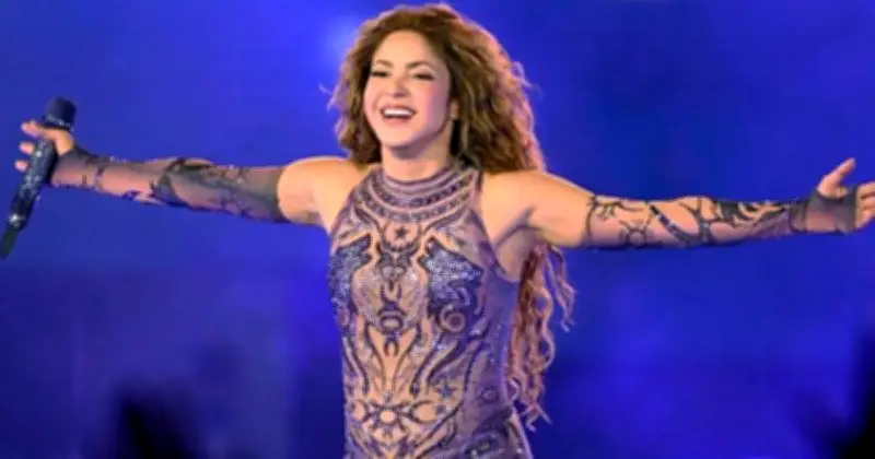 শাকিরার ভারত কনসার্ট স্থগিত: নিরাপত্তার কারণে পিছলো পপ তারকার অনুষ্ঠান