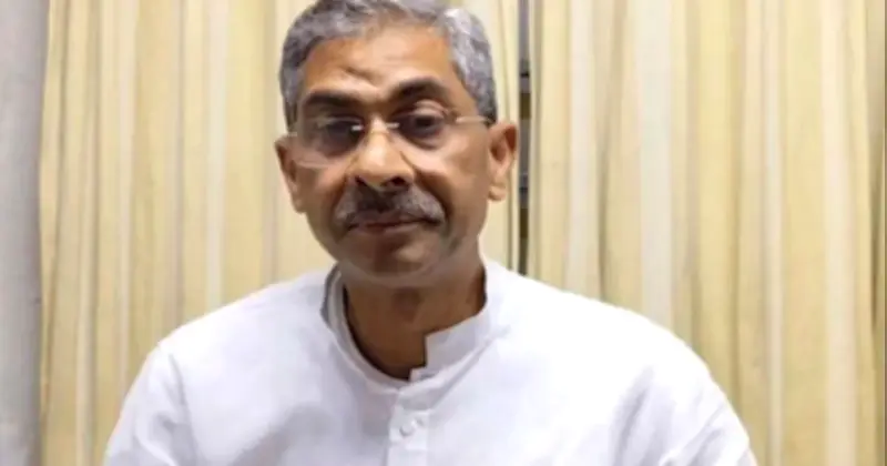 মন্ত্রী শহীদউদ্দীন চৌধুরীর অভিযোগ: বিদেশি যাকাতের টাকায় বিএনপির রাজনীতি