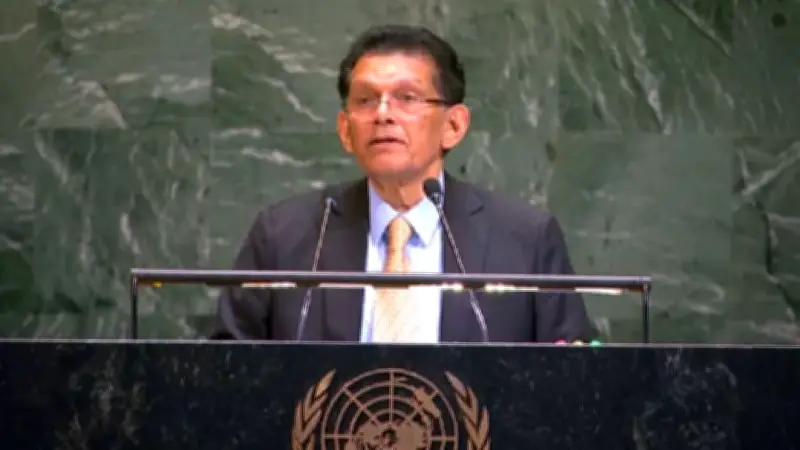 বাংলাদেশে তেল সংকটের মাঝে বিস্ফোরণ ও দুর্ঘটনায় প্রাণহানি, মন্ত্রীদের পদক্ষেপ