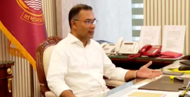 বাংলাদেশের প্রধানমন্ত্রী অফিসে ফিরলেন, জাশোরে সড়ক দুর্ঘটনায় ৩ জনের মৃত্যু