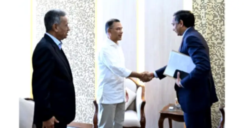 ঈদ পরবর্তী প্রথম কার্যদিবসে প্রধানমন্ত্রী তারেক রহমানের সচিবালয়ে অফিস