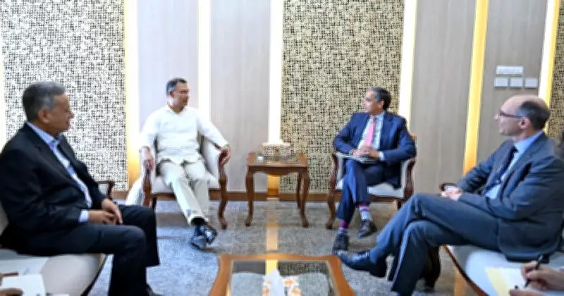 প্রধানমন্ত্রীর সাথে আইএমএফের এশিয়া প্যাসিফিক শীর্ষ সম্মেলনে অর্থনৈতিক সহযোগিতা আলোচনা