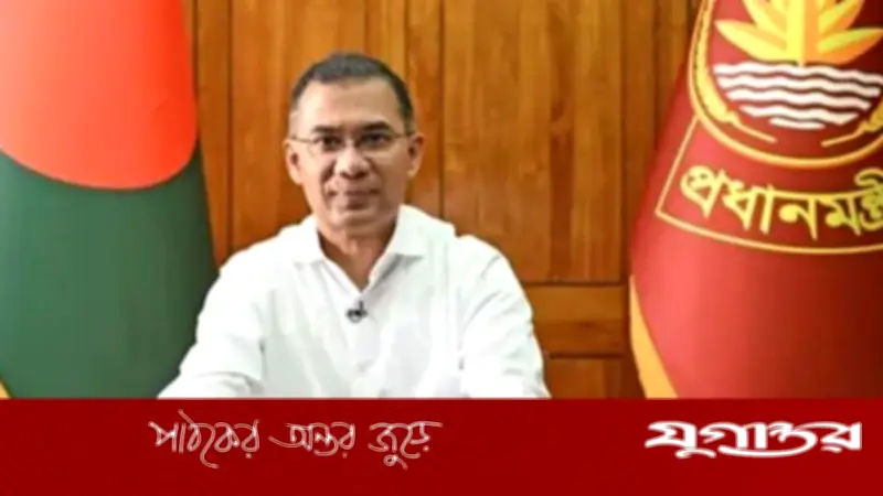 ঈদুল ফিতরের পর প্রথম কর্মদিবসে প্রধানমন্ত্রী তারেক রহমান সচিবালয়ে