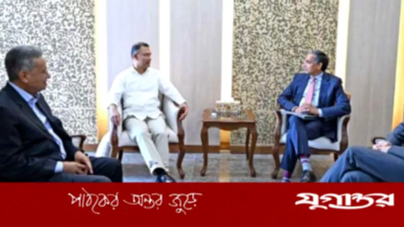 প্রধানমন্ত্রী তারেক রহমানের সঙ্গে আইএমএফ পরিচালক কৃষ্ণা শ্রীনিবাসনের সৌজন্য সাক্ষাৎ