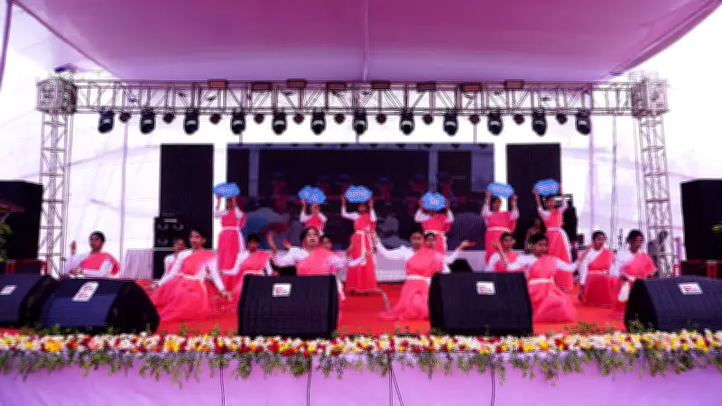 নাচোলের ঐতিহ্যবাহী বালিকা বিদ্যালয়ের সুবর্ণজয়ন্তী উদ্যাপন, মন্ত্রীর উপস্থিতিতে মিলনমেলা