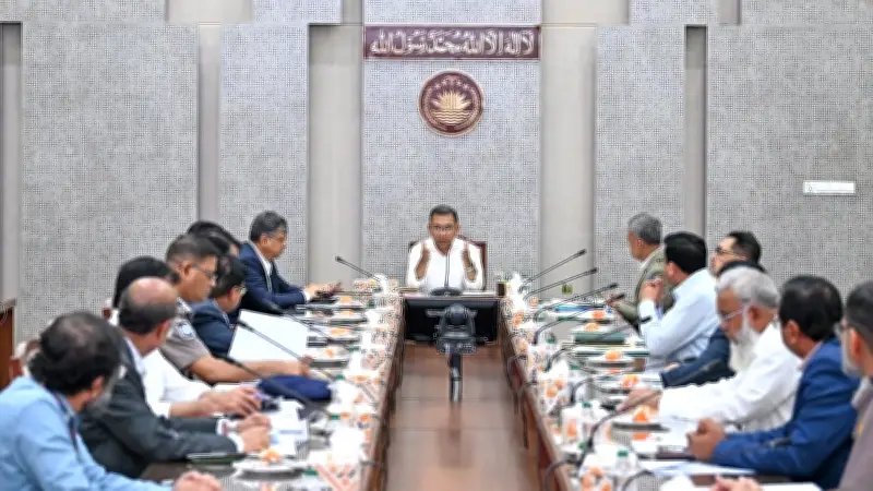 ঢাকার যানজট নিরসনে প্রধানমন্ত্রীর সভা ও আইএমএফের সঙ্গে সৌজন্য সাক্ষাৎ