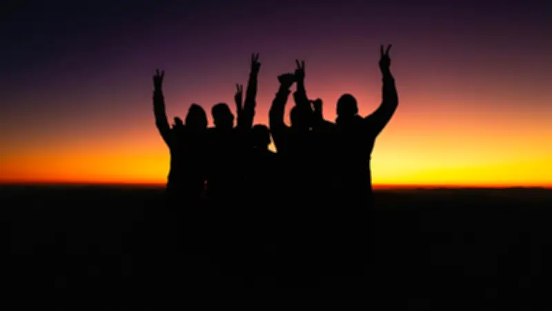 কিয়ামতের ময়দানে শয়তানের বিশ্বাসঘাতকতা: কোরআনে বর্ণিত ভয়াবহ পরিণতি