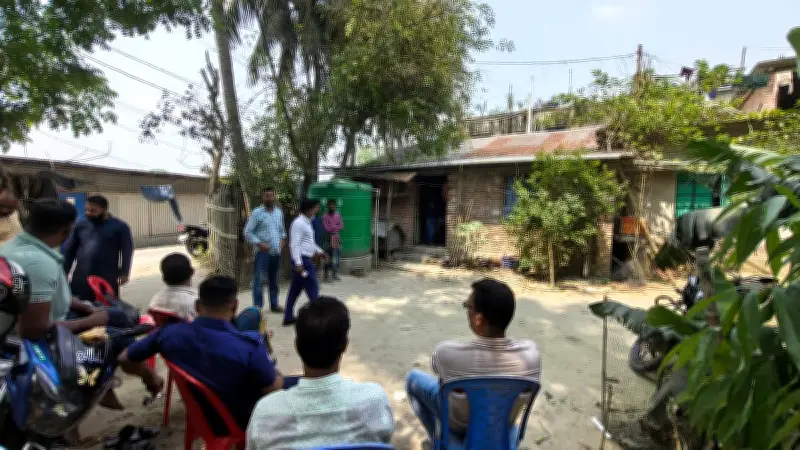 গোপালগঞ্জে মাদ্রাসাছাত্রের বাড়িতে বিস্ফোরক উদ্ধার, বোমা নিষ্ক্রিয়করণ দলের অভিযান