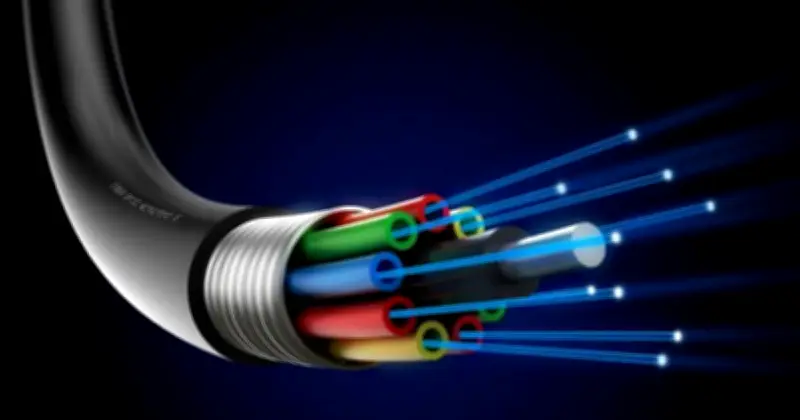 হরমুজ প্রণালির সাবমেরিন ক্যাবল বিচ্ছিন্ন হলে বৈশ্বিক ইন্টারনেট ও অর্থনীতিতে ভয়াবহ প্রভাব