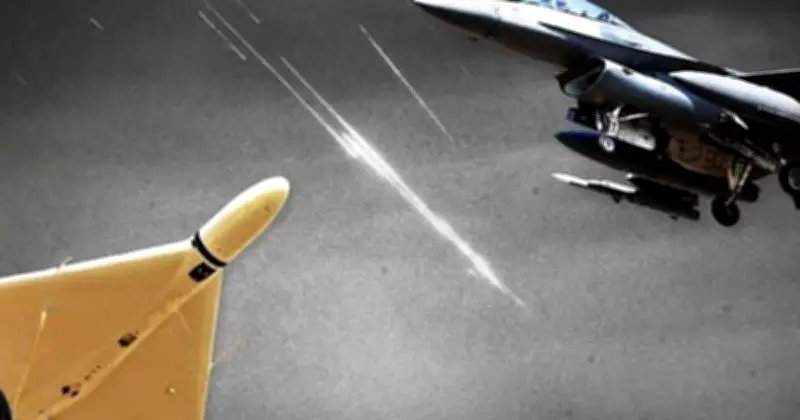 ইরান যুদ্ধে ড্রোন বনাম যুদ্ধবিমান: 'মশা মারতে কামান দাগানো'র অসম লড়াই