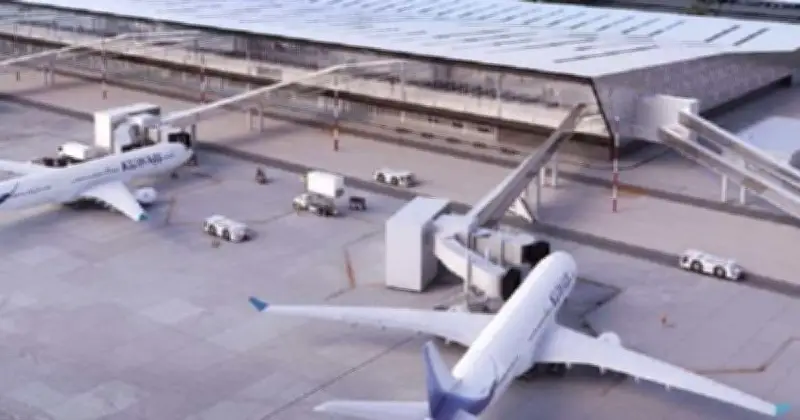 কুয়েত বিমানবন্দরে ড্রোন হামলা: জ্বালানি ট্যাংকে অগ্নিকাণ্ড, প্রাণহানি নেই