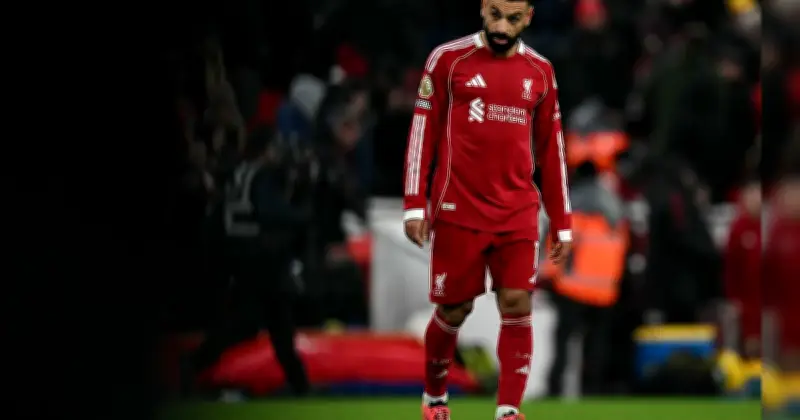 লিভারপুল ছাড়ছেন মোহাম্মদ সালাহ, মৌসুম শেষে বিদায়ের ঘোষণা দিলেন মিশরীয় তারকা
