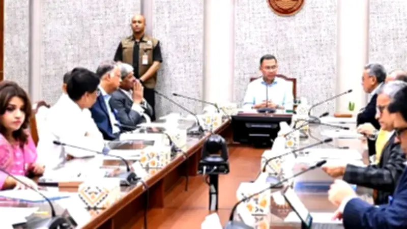 প্রধানমন্ত্রীর সভাপতিত্বে জ্বালানি সভা, স্বর্ণের দাম কমলো, বাজেট আসছে জুনে