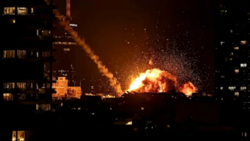 ইরানের ড্রোন কৌশলে যুক্তরাষ্ট্রের আকাশ আধিপত্য চ্যালেঞ্জ: বিশেষজ্ঞদের বিশ্লেষণ