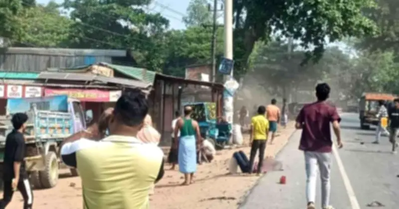 চট্টগ্রামের সাতকানিয়ায় সড়ক দুর্ঘটনায় দুইজন নিহত, মাইক্রোবাস ও অটোরিকশা সংঘর্ষ