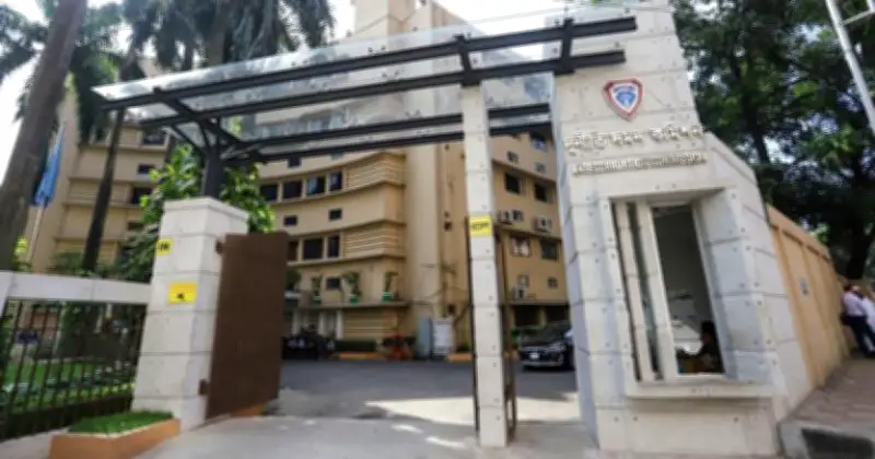 দুদকের পাঁচ কর্মকর্তার বদলি: রাঙামাটি থেকে প্রধান কার্যালয়ে জাহিদ কালাম