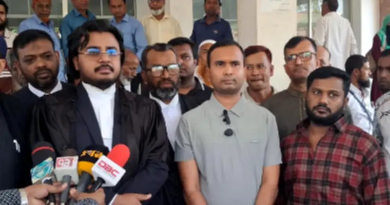 প্রতারণা মামলায় ঢাকার ব্যবসায়ী ইসমাইল হোসেন রতনের জামিন লাভ