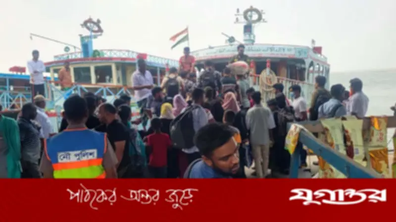 ঈদ পরবর্তী কর্মস্থলে ফেরার পথে দৌলতদিয়া ঘাটে ভোগান্তি নেই, প্রশাসনের নজরদারিতে চলছে সুষ্ঠু যাতায়াত