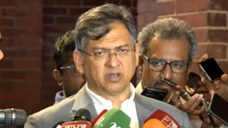 স্বরাষ্ট্রমন্ত্রীর 'জুলাই সুরক্ষা' বিতর্ক, ইরান-ইসরায়েল উত্তেজনা ও দেশের নানা খবর