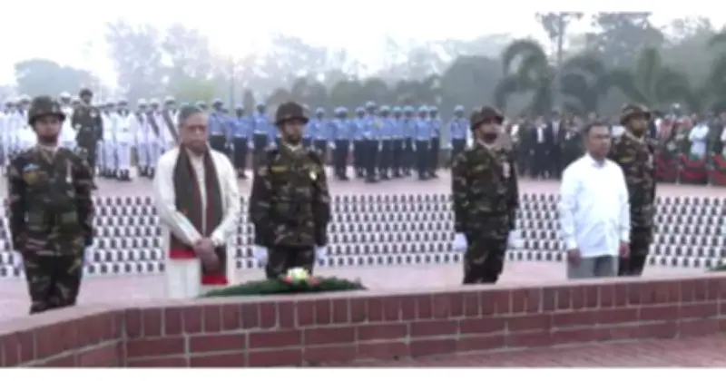 স্বাধীনতা দিবসে সাভারে রাষ্ট্রপতি-প্রধানমন্ত্রীর শ্রদ্ধা, শহীদদের স্মরণে নীরবতা