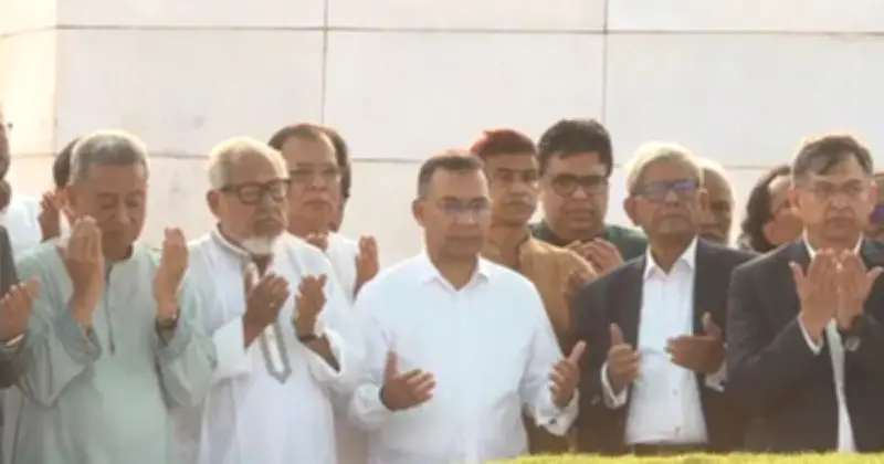 স্বাধীনতা দিবসে প্রধানমন্ত্রী তারেক রহমানের শ্রদ্ধা: জিয়া ও খালেদা জিয়ার সমাধিসৌধে পুষ্পস্তবক