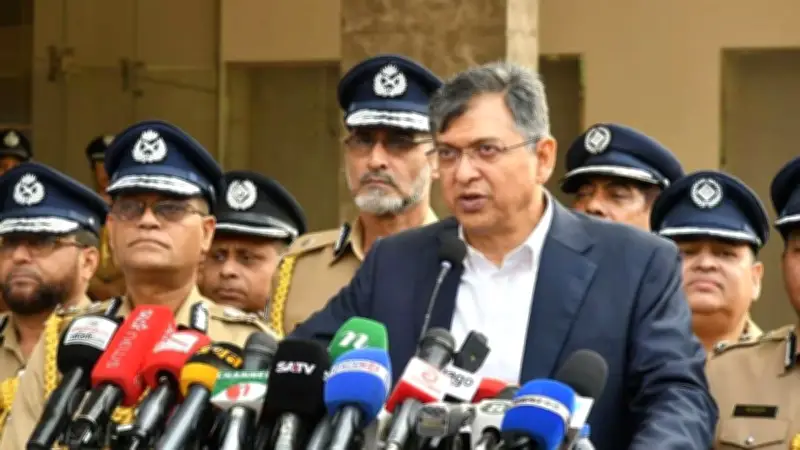 স্বাধীনতা দিবসে শ্রদ্ধা নিবেদন ও দুর্ঘটনায় প্রাণহানি: প্রধানমন্ত্রীর সমাধি পরিদর্শন, বাস-লরি সংঘর্ষে নিহত ১৩