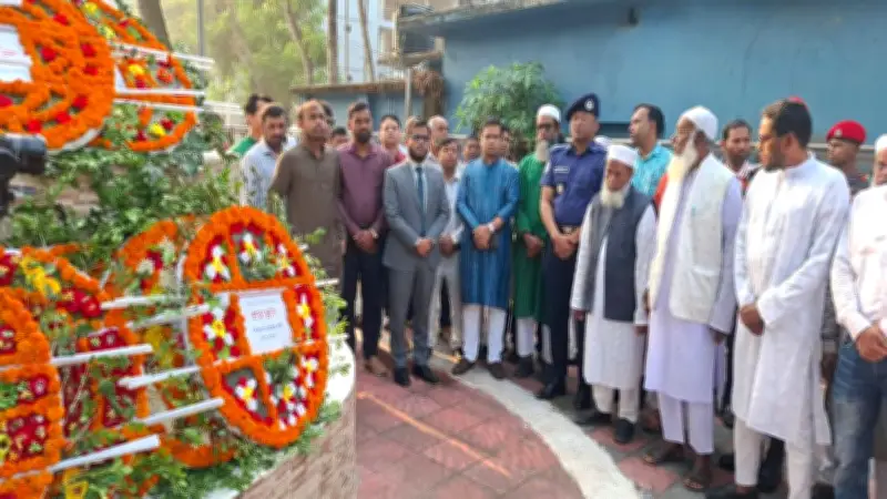 স্বাধীনতা দিবসে সদরপুরে পদ্মা বাসডুবি, জাবি শিক্ষার্থীর মরদেহ উদ্ধার ও অন্যান্য গুরুত্বপূর্ণ সংবাদ