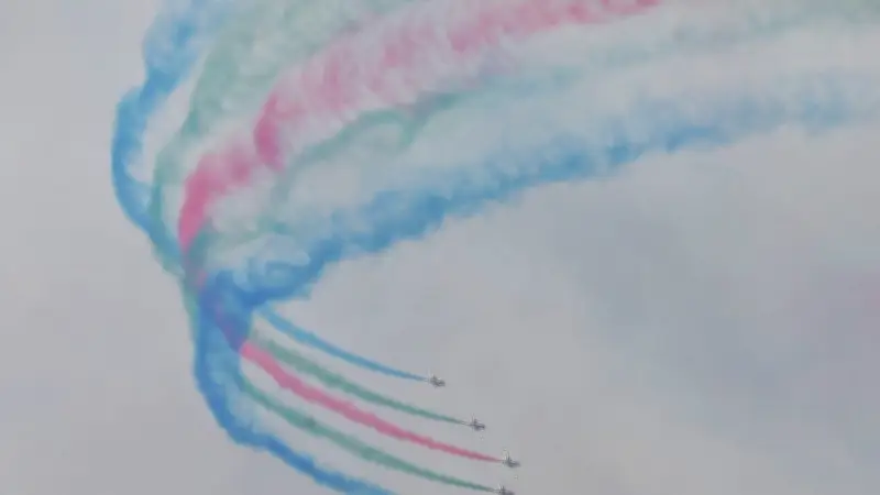 জাতীয় প্যারেড স্কয়ারে মহান স্বাধীনতা দিবসের বর্ণাঢ্য কুচকাওয়াজ ও ফ্লাই পাস্ট অনুষ্ঠিত