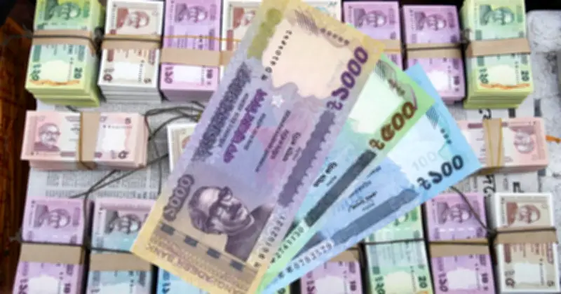 বঙ্গবন্ধুর ছবিযুক্ত টাকার নোট আবার বাজারে, নতুন নোট ছাপানে ধীরগতির কারণে সিদ্ধান্ত