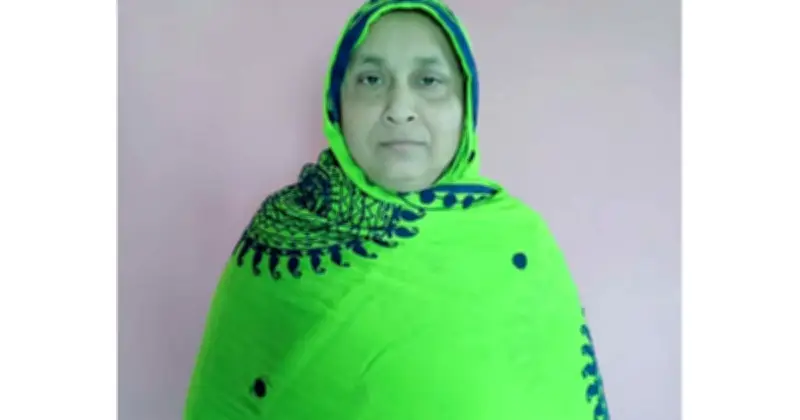 পদ্মায় বাসডুবিতে প্রাণ হারালেন রাজবাড়ীর কর্মরত মর্জিনা খাতুন হাসি