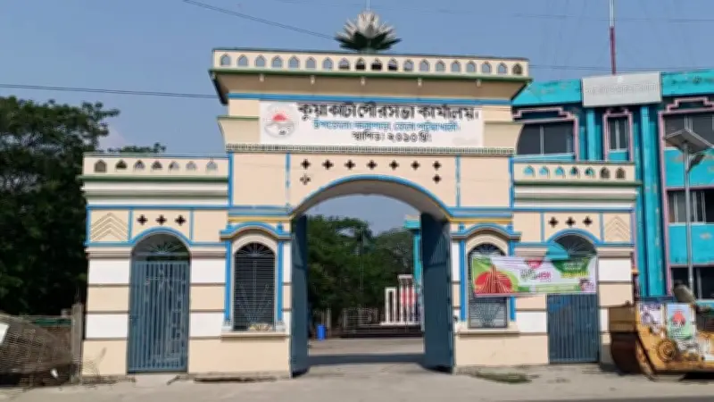 স্বাধীনতা দিবসে বৈচিত্র্যময় উদযাপন ও আন্তর্জাতিক শুভেচ্ছা