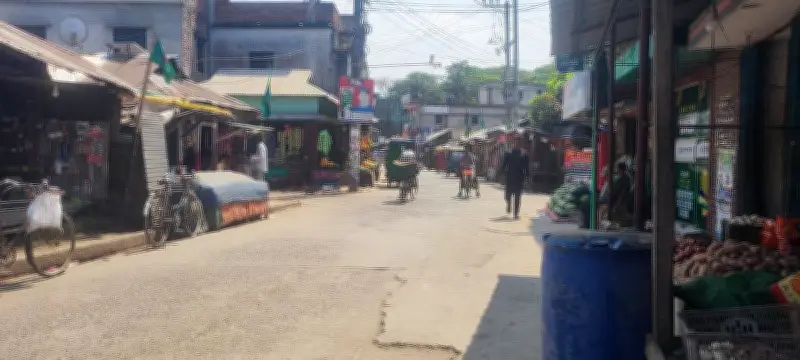জ্বালানি সংকটে সন্দ্বীপে যান চলাচল প্রায় বন্ধ, বাসিন্দাদের উদ্বেগ