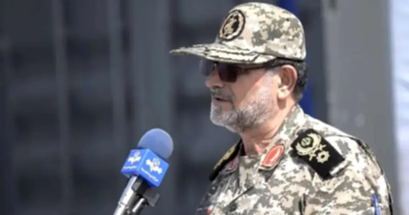 ইরানের নৌশাখা প্রধান আলিরেজা তাংসিরি ইসরায়েলি বিমান হামলায় নিহত, হরমুজ প্রণালি নিয়ন্ত্রণে প্রভাবের আশঙ্কা