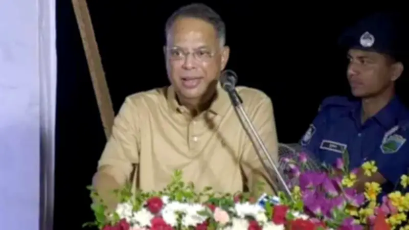 বাংলাদেশে অনলাইন শিক্ষার অগ্রগতি: ডিজিটাল প্ল্যাটফর্মের মাধ্যমে শিক্ষার নতুন দিগন্ত