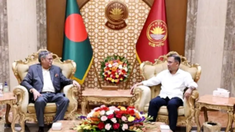 স্বাধীনতা দিবসে রাষ্ট্রপতি-প্রধানমন্ত্রীর সাক্ষাৎ, ইরান-হুথি সংকটে আন্তর্জাতিক উত্তেজনা