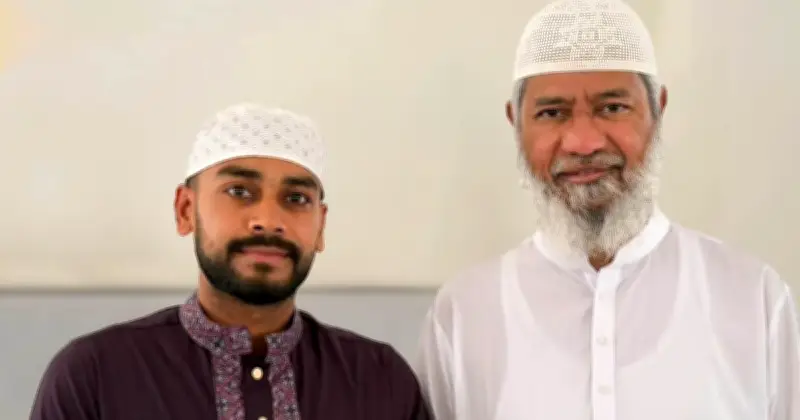 জাকির নায়েকের সঙ্গে মিরাজের ছবি শেয়ার, ওমরাহ হজে মিলন সম্ভাবনা