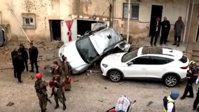 বিশ্বজুড়ে অনলাইন শিক্ষার জনপ্রিয়তা বৃদ্ধি: নতুন সম্ভাবনা ও চ্যালেঞ্জ