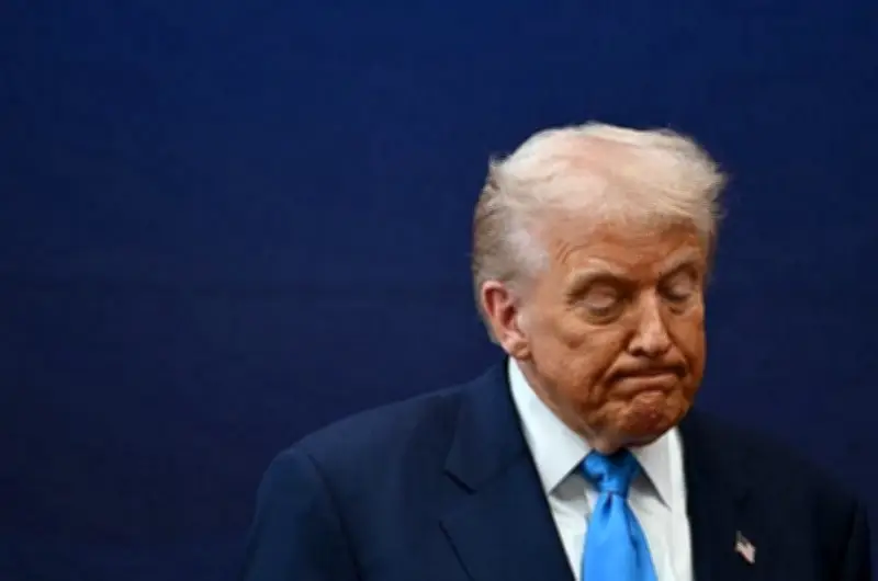 ট্রাম্পের ইরান সংঘাত সমাপ্তির ইচ্ছা: মধ্য মে'র আগেই যুদ্ধ শেষের আশা