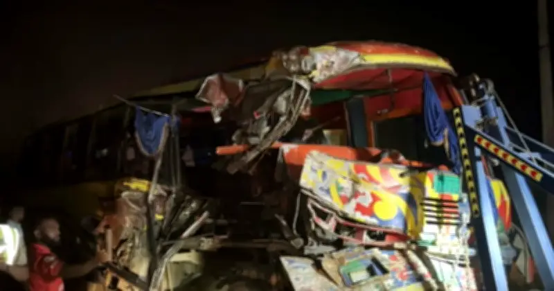 কিশোরগঞ্জ-ভৈরব মহাসড়কে দুই বাসের সংঘর্ষে ২০ জন আহত, চালক পালিয়েছেন