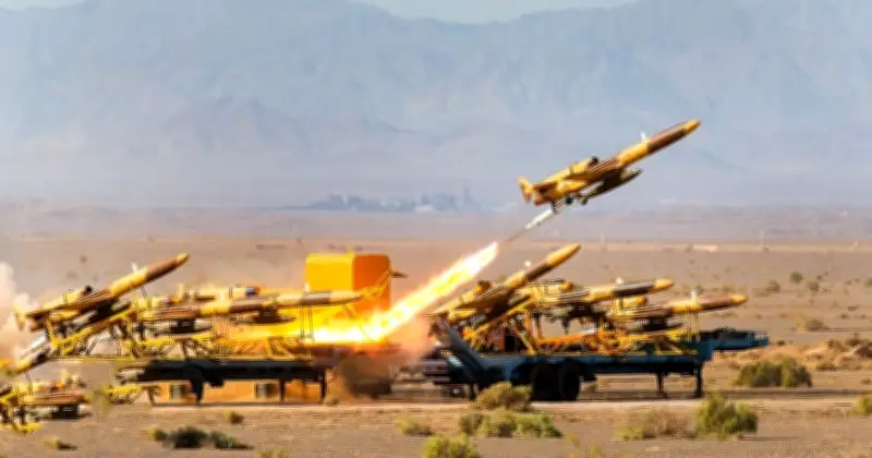 ইরানের হামলায় পশ্চিম এশিয়ায় যুক্তরাষ্ট্রের ১৩টি সামরিক ঘাঁটি ধ্বংস: নিউ ইয়র্ক টাইমসের প্রতিবেদনে চাঞ্চল্যকর দাবি