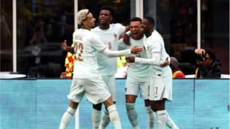 ফ্রান্সের দাপটে ব্রাজিলের পরাজয়, প্রধানমন্ত্রী সশস্ত্র বাহিনী শক্তিশালীকরণে দৃঢ়